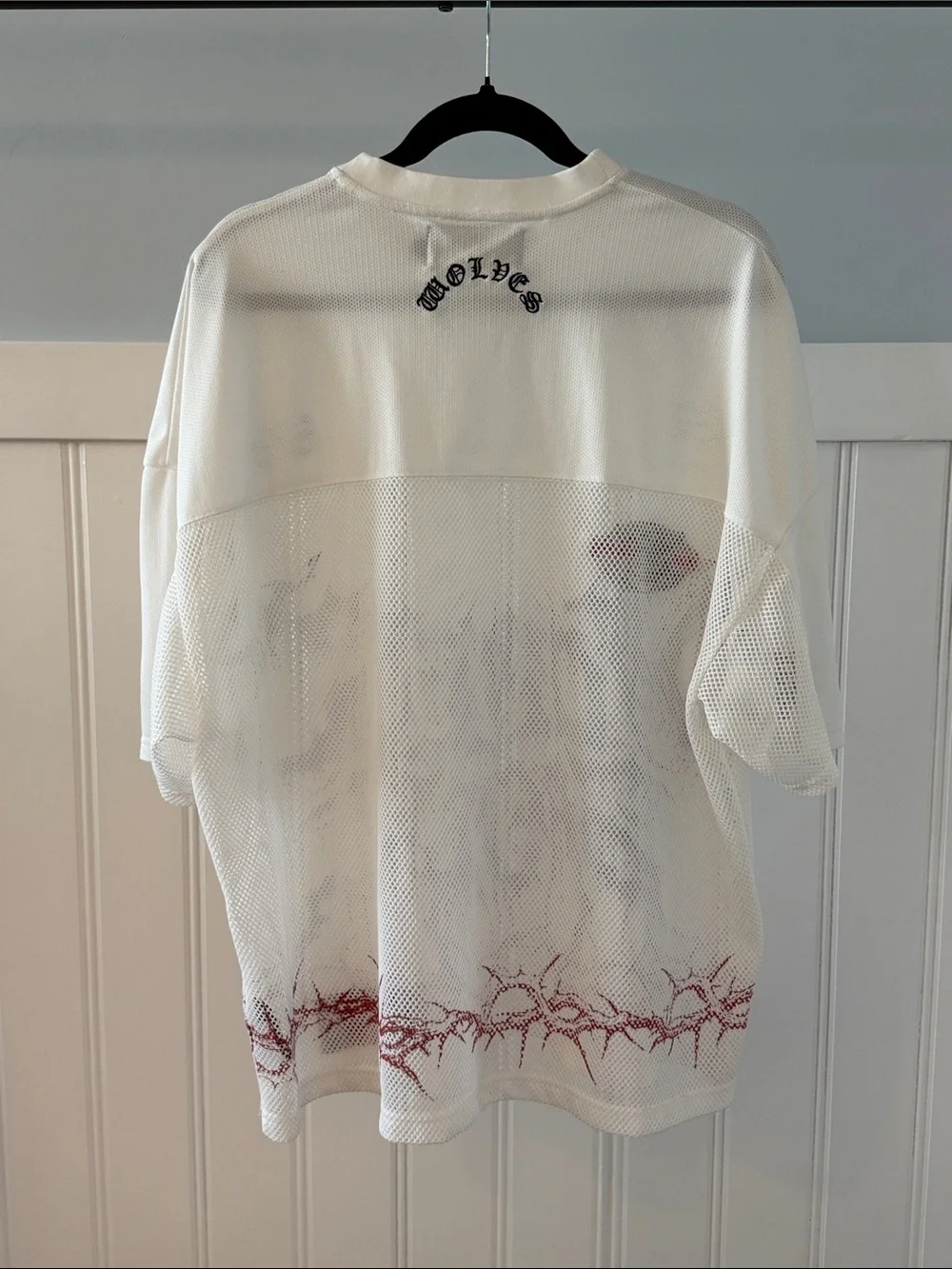 Darc Sport Graphic Mesh Oversized Men's Shirt - White with Lavender Print - Picture 3 of 4